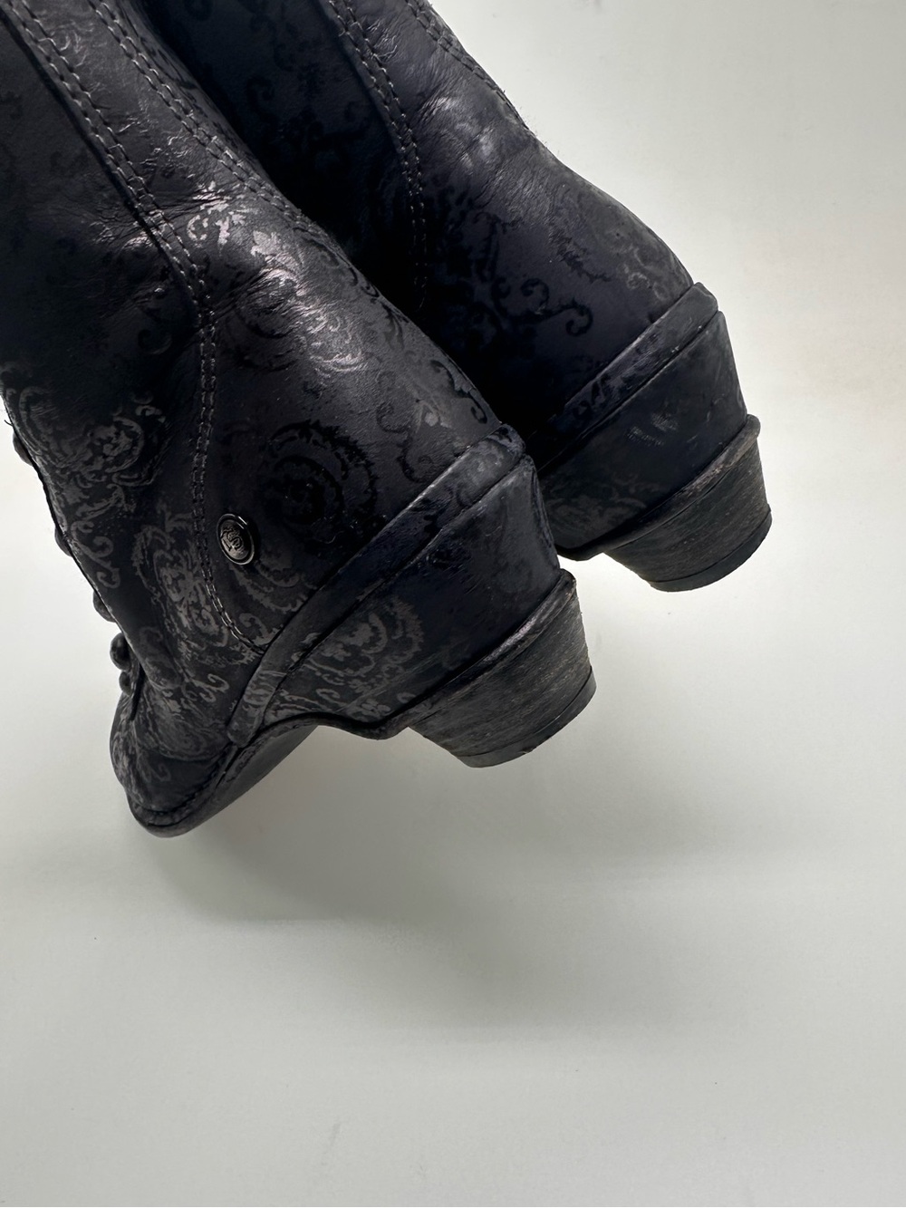 Neosens | Rococo Dark Academia Ankle Boots in Black - Picture 7 of 12